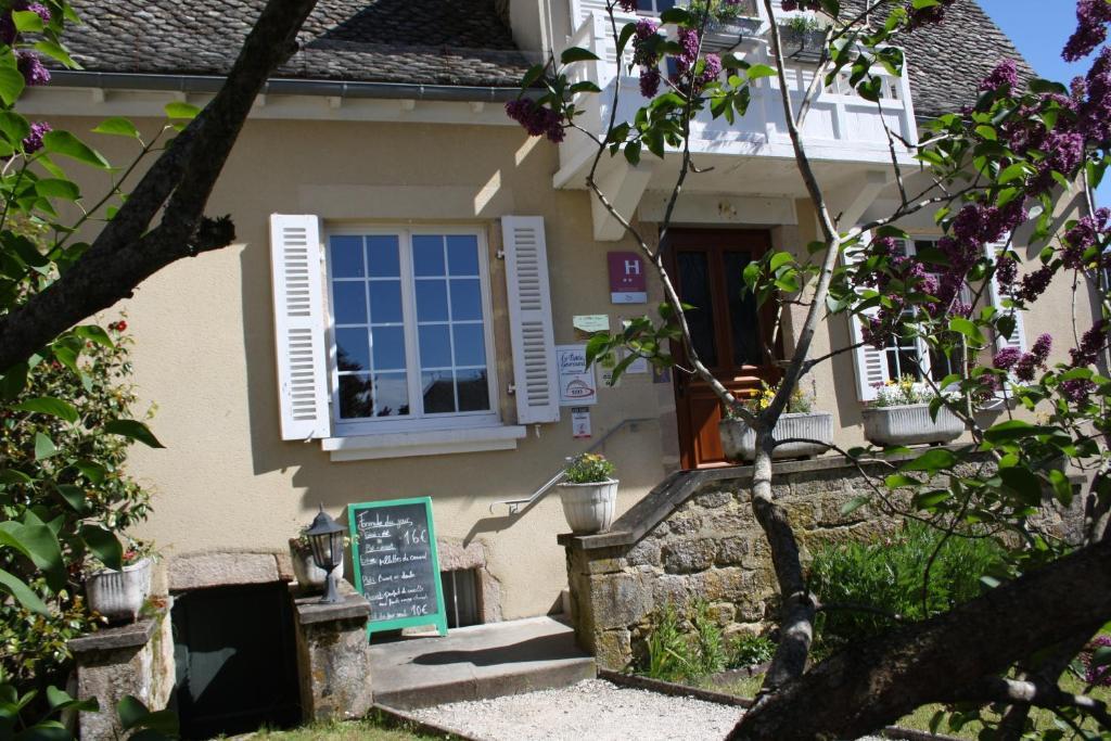 Auberge De Saint Julien Aux Bois Esterno foto